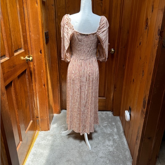 Dress - Picture 3 of 6